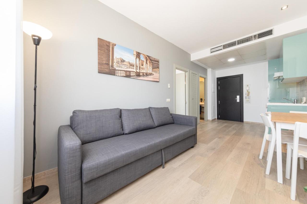 Apartment With Free Parking And Pool Bormujos Εξωτερικό φωτογραφία