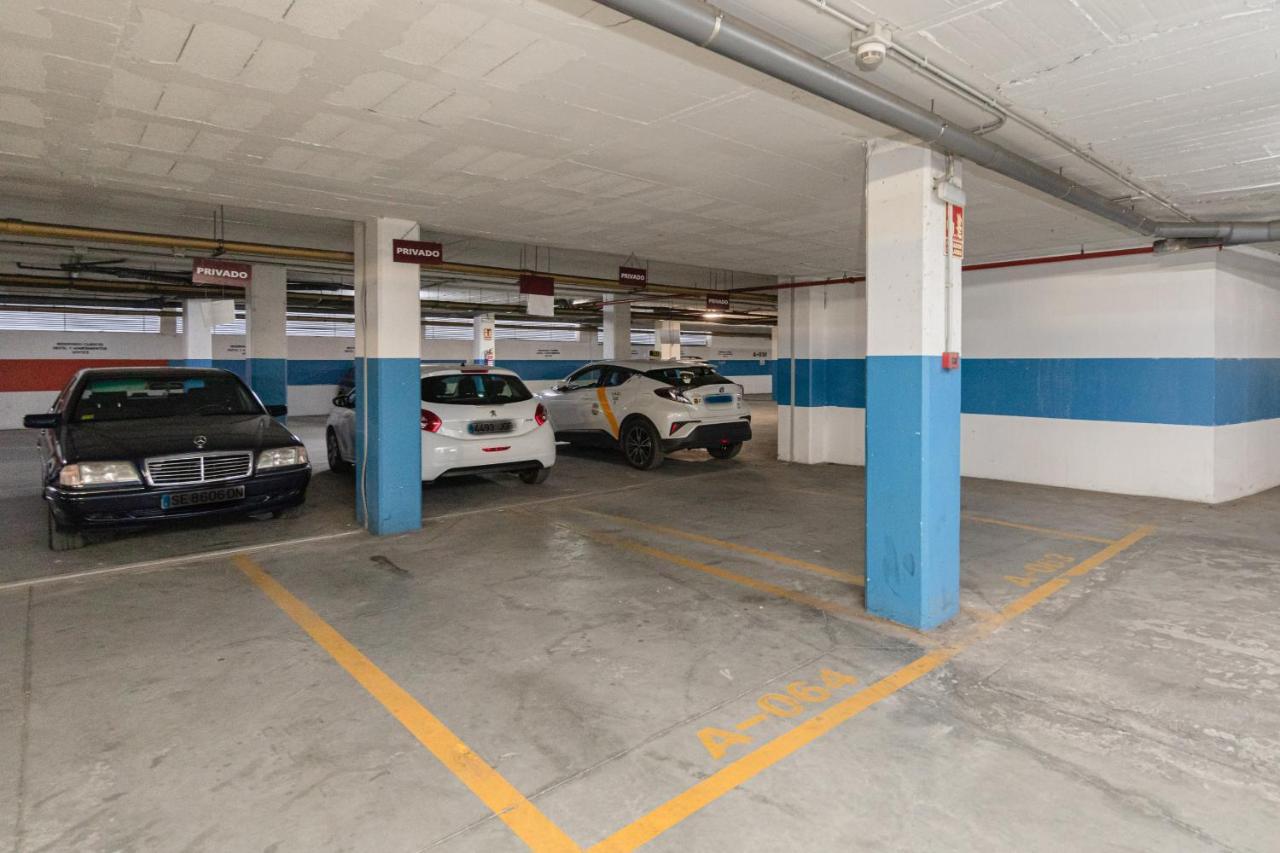Apartment With Free Parking And Pool Bormujos Εξωτερικό φωτογραφία